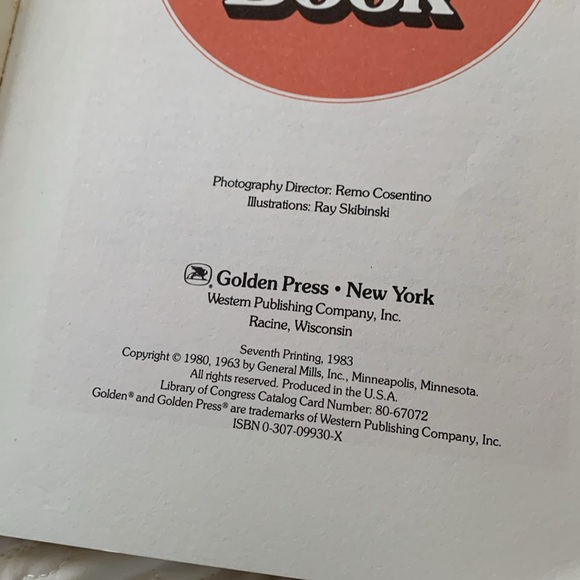 Vintage Betty Crocker Cookie Book Cookbook 🍪🍪 - Picture 3 of 4